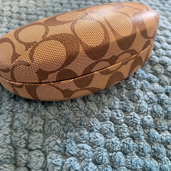 COACH authentic sunglasses 🕶 case. - Picture 2 of 4